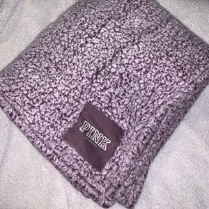 PINK Victoria secret Sherpa blanket